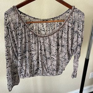Free People long sleeve slightly cropped boho top size small